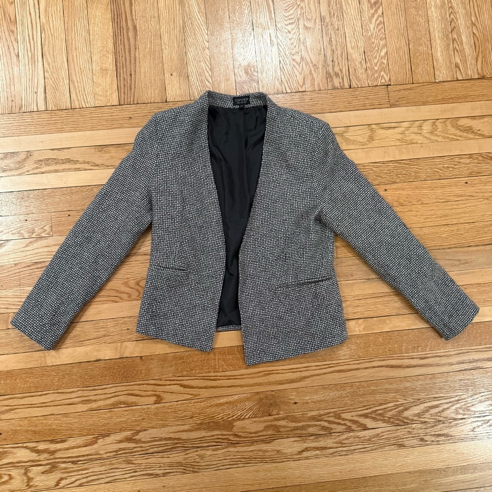 Women's Topshop collarless Black and White Blazer size 10